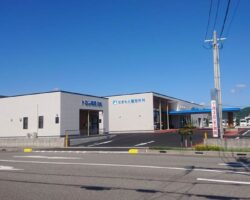 ②東側入口